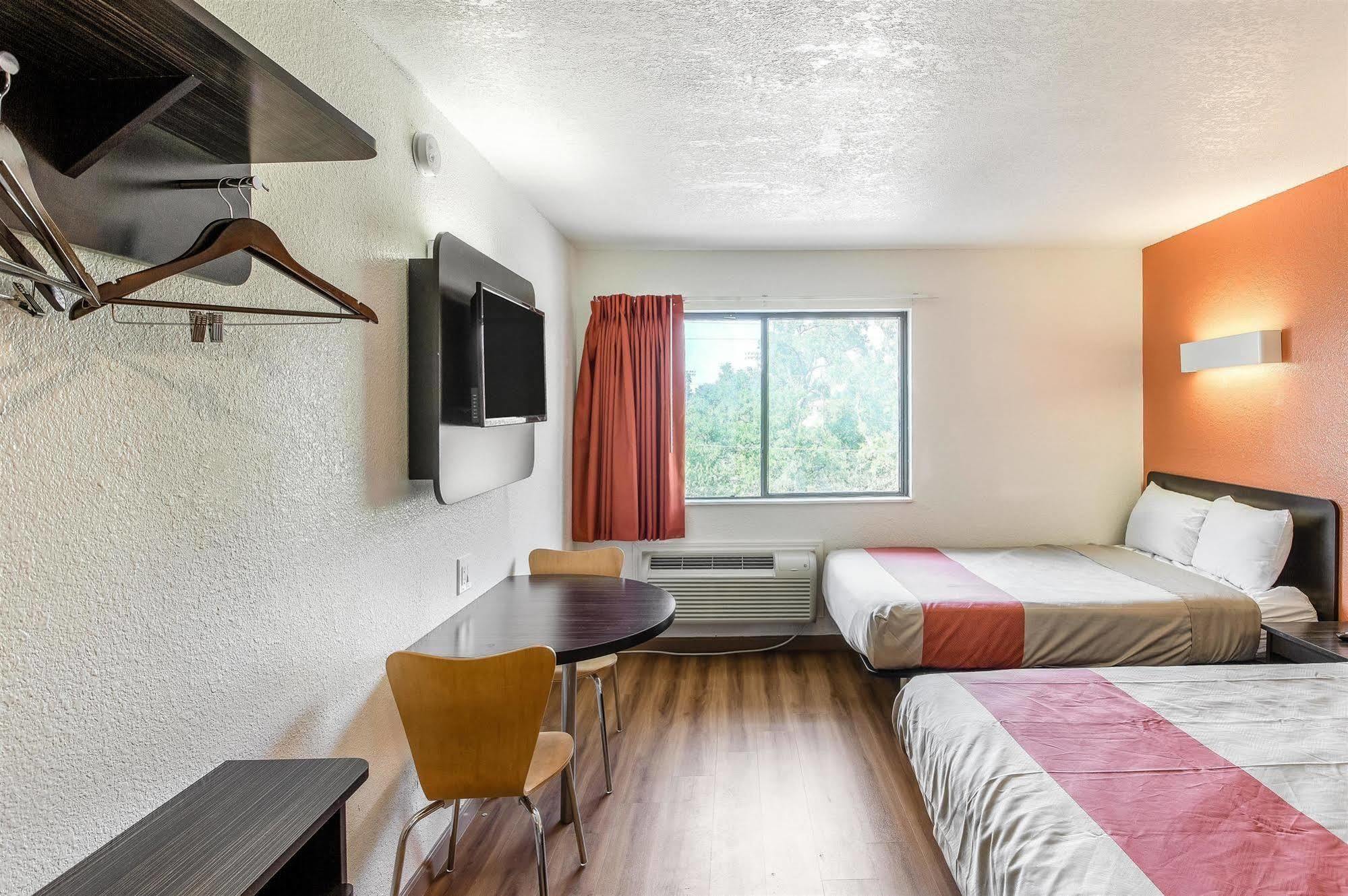 Motel 6-Dallas, Tx - South Exteriér fotografie