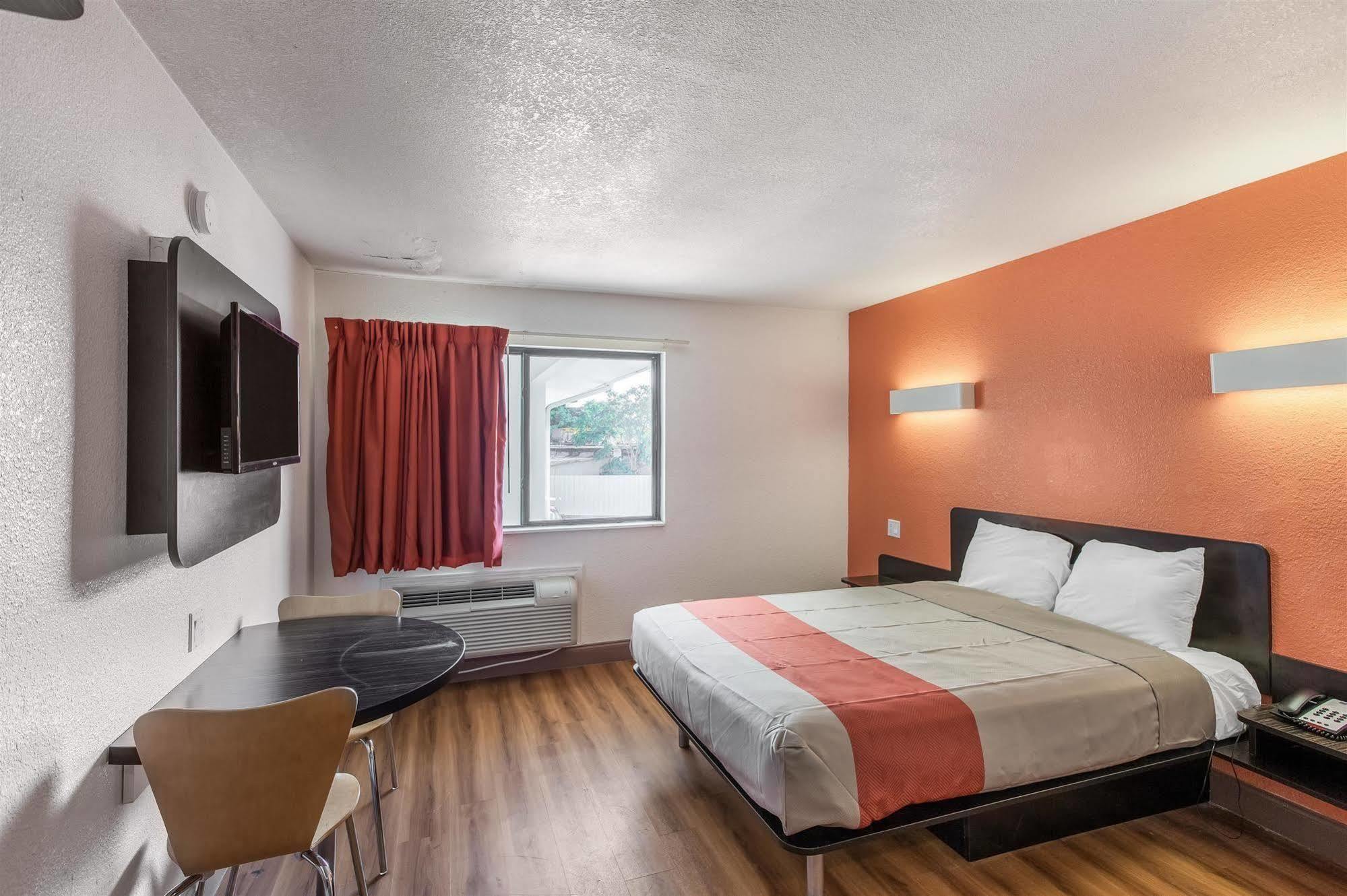 Motel 6-Dallas, Tx - South Exteriér fotografie